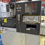 P008923 ＮＣ細穴放電加工機