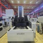 P009090 ＮＣ放電加工機